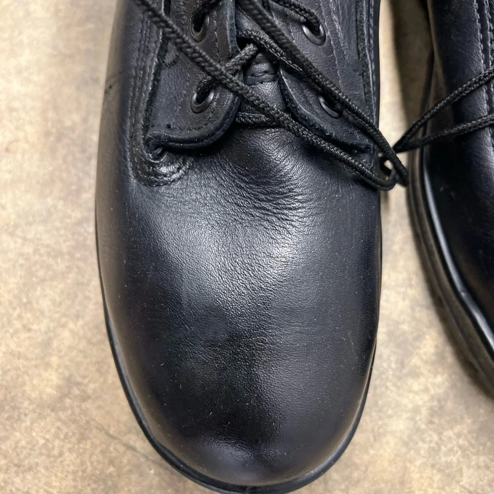 Belleville Boots Mens 10.5 W black Steel Toe Tactical boots